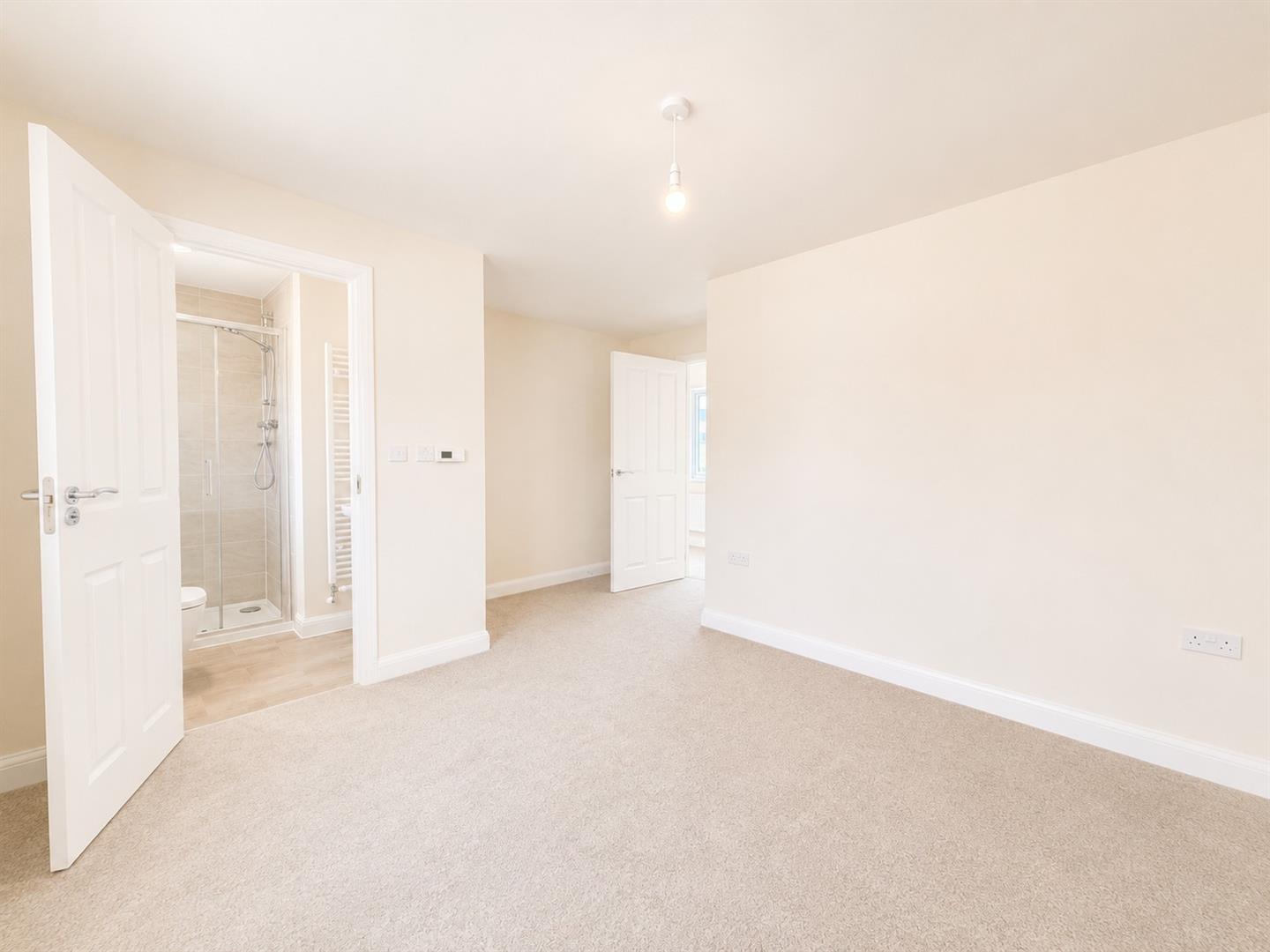 Cearle Close, Great Denham, Bedford